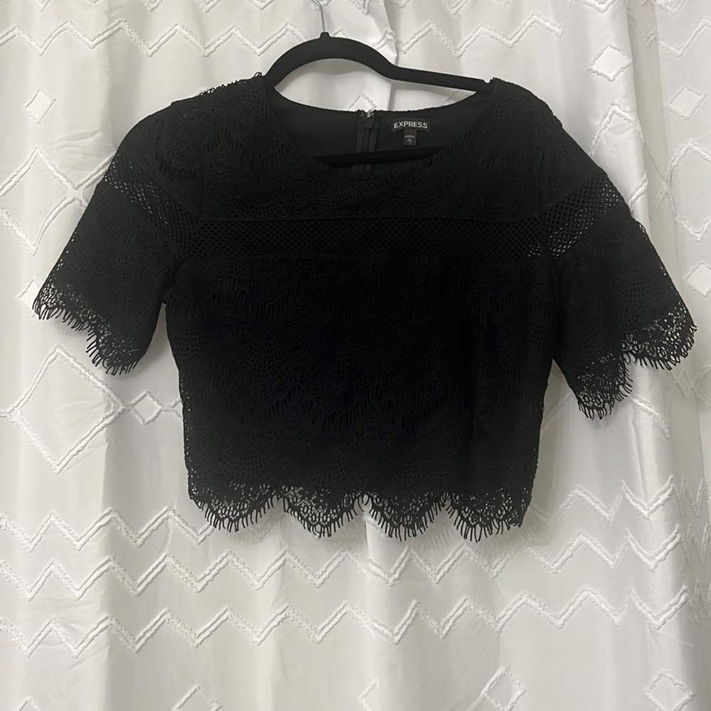 Express Black medium Crop top